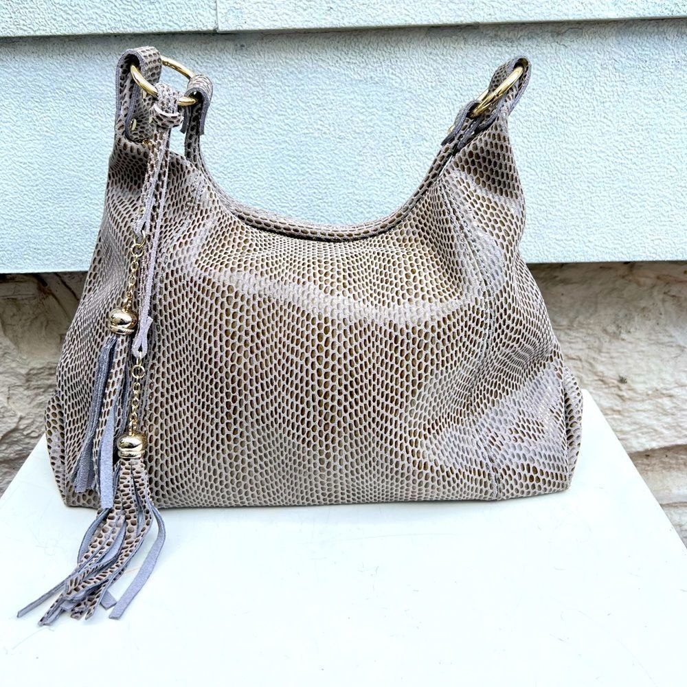 *** Tiffany & Fred Paris Cowhide Top Grain Embossed Leather Hobo Handbag (DD)